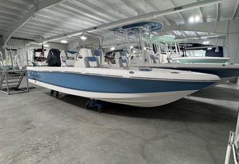 2026 Robalo 206 Cayman Atlas Blue/White Boat